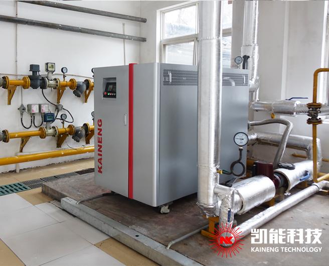 膠州市陽光酒店700KW全預(yù)混冷凝燃?xì)夤┡癄t運行成功